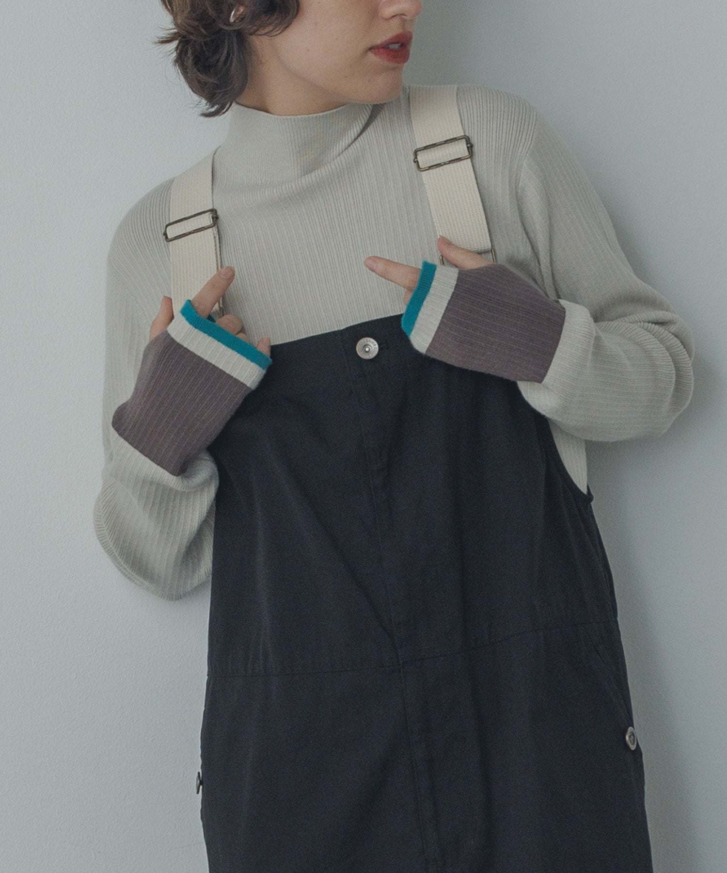 ノイア Noia ミリタリージャンスカ