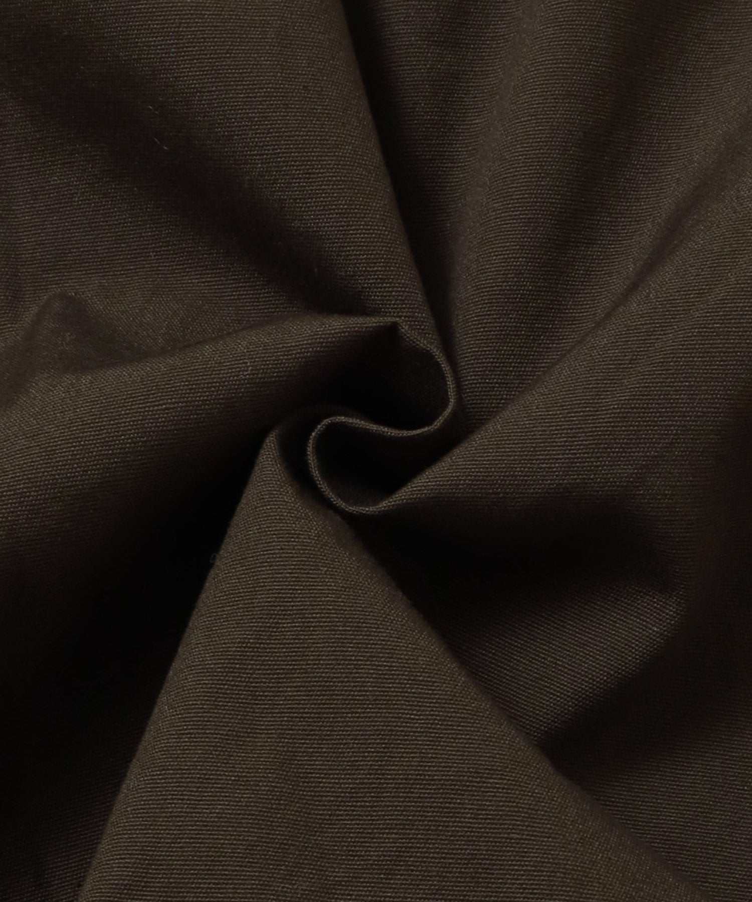 ノイア Noia ミリタリージャンスカ