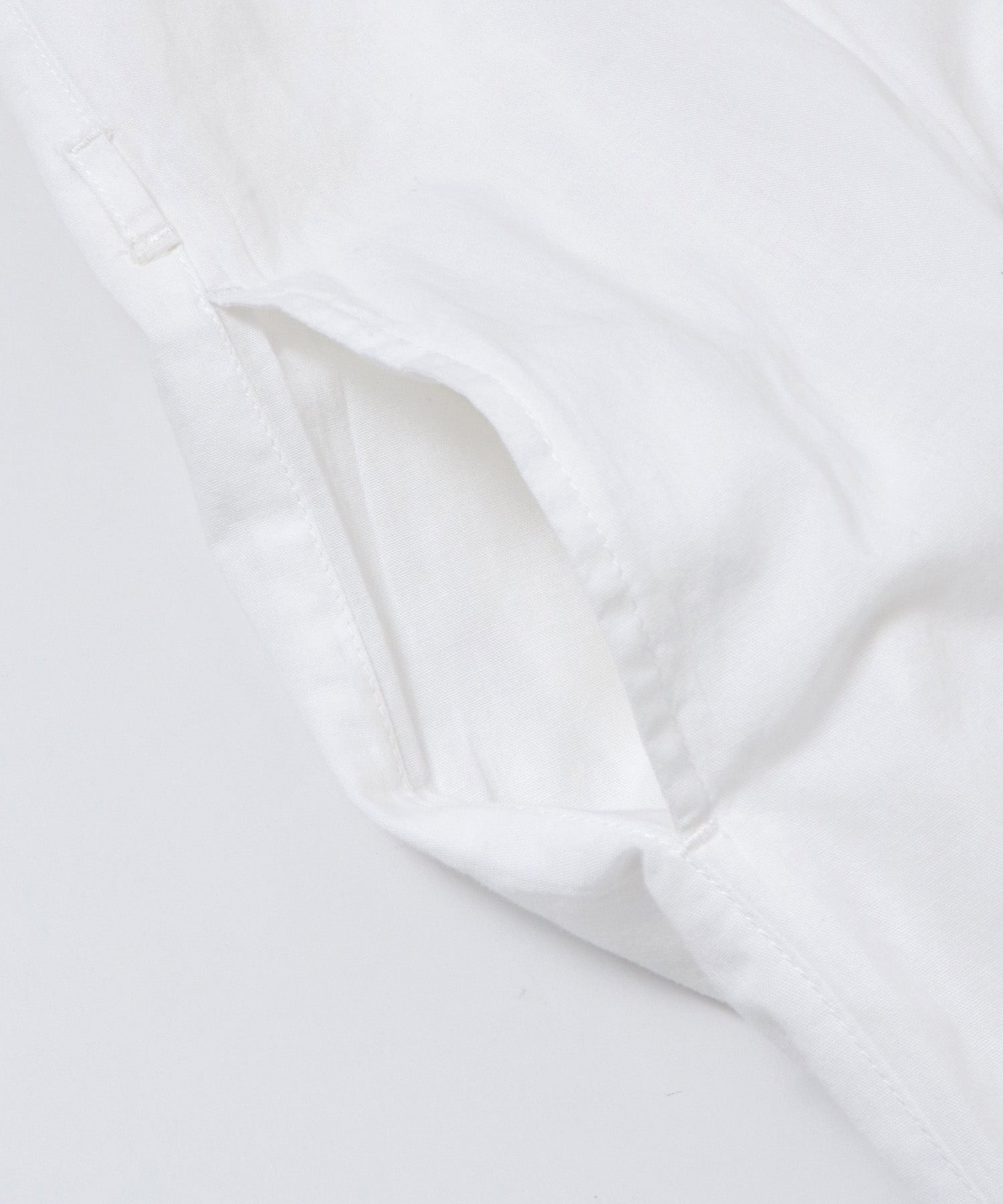 ノイア Noia ピンタック フレンチスリーブ シャツワンピース (ライトカーキ) ライトカーキ