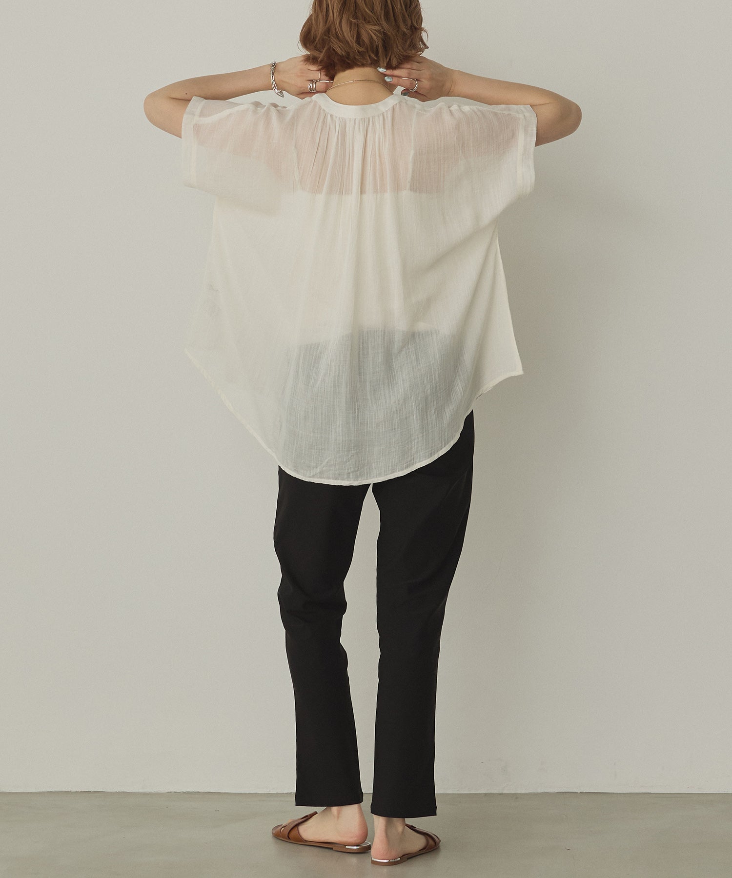 ノイア Noia ピンタック レースブラウス (オフホワイト) オフホワイト