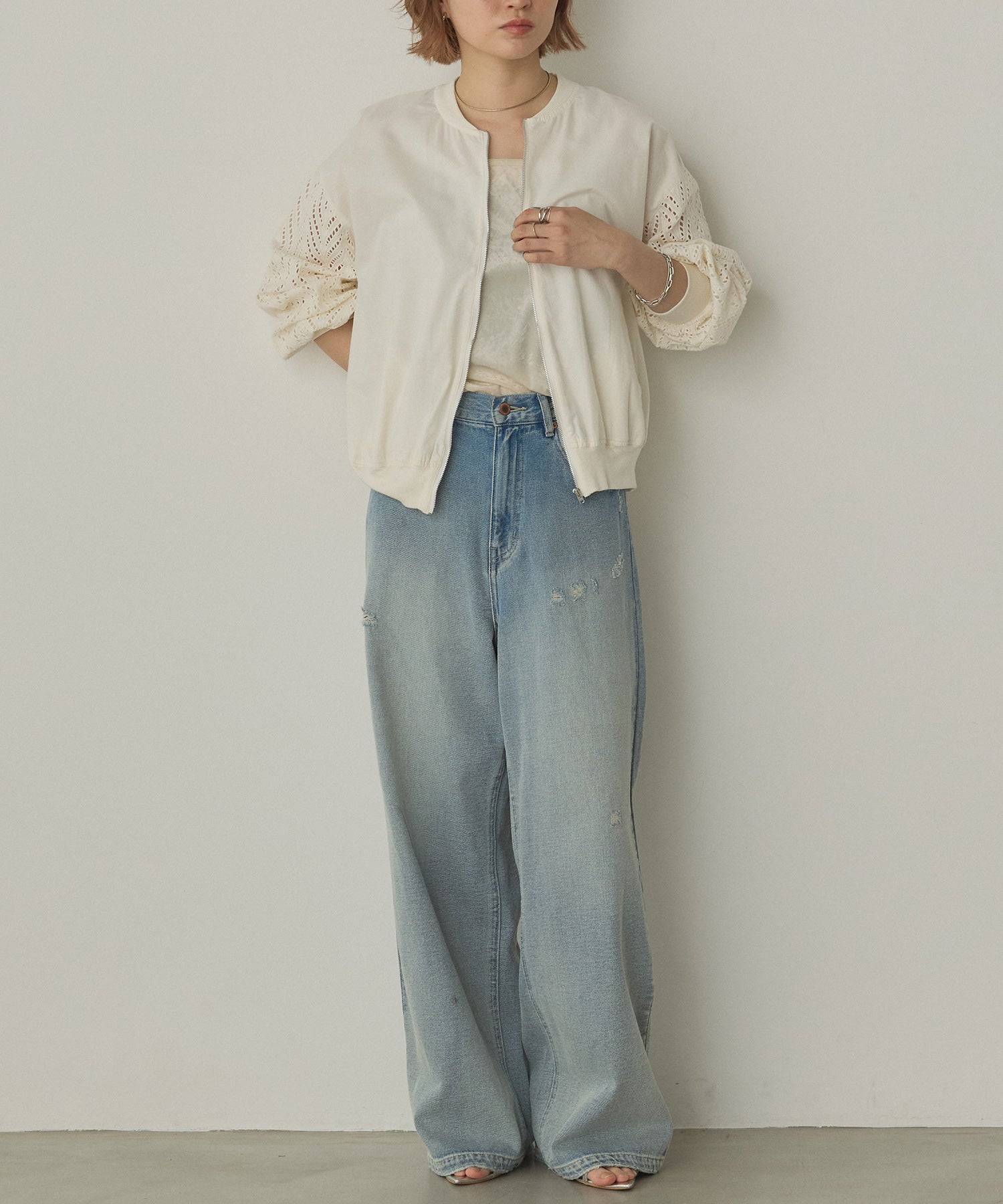 ノイア Noia コットンシフリー 袖刺繍ブルゾン (オフホワイト) オフホワイト