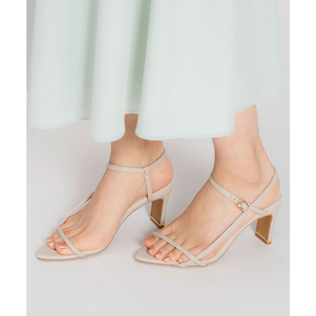 ノエラ NOELA ナローストラップサンダル (ベージュ) ベージュ