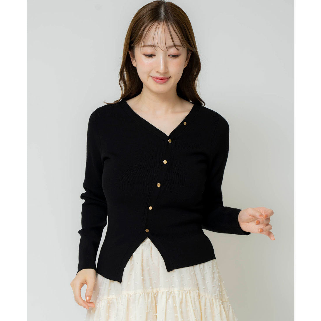 Noela Noela Asymmetric Button Knit