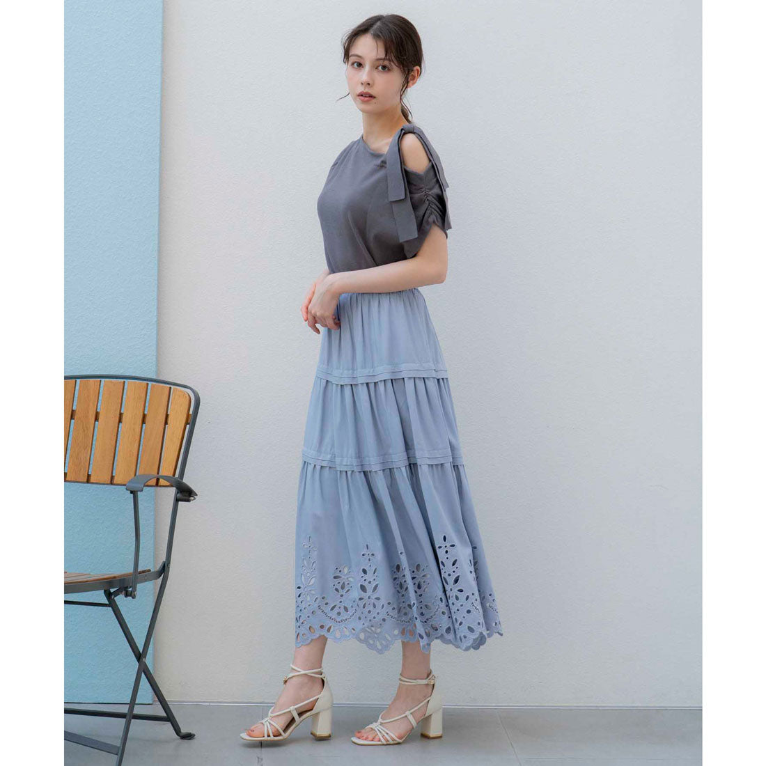 ノエラ NOELA 刺繍マキシスカート (サックス) サックス