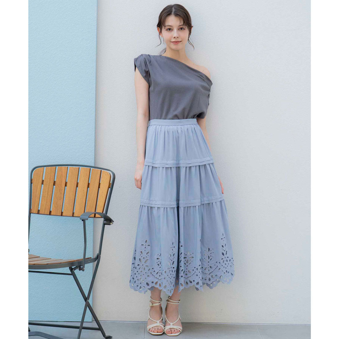 ノエラ NOELA 刺繍マキシスカート (サックス) サックス