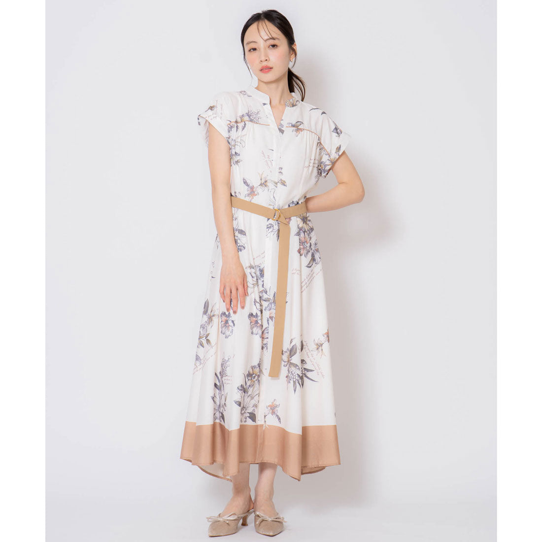 ノエラ Noela 【15周年】スカーフ柄シャツワンピース (ベージュ) ベージュ