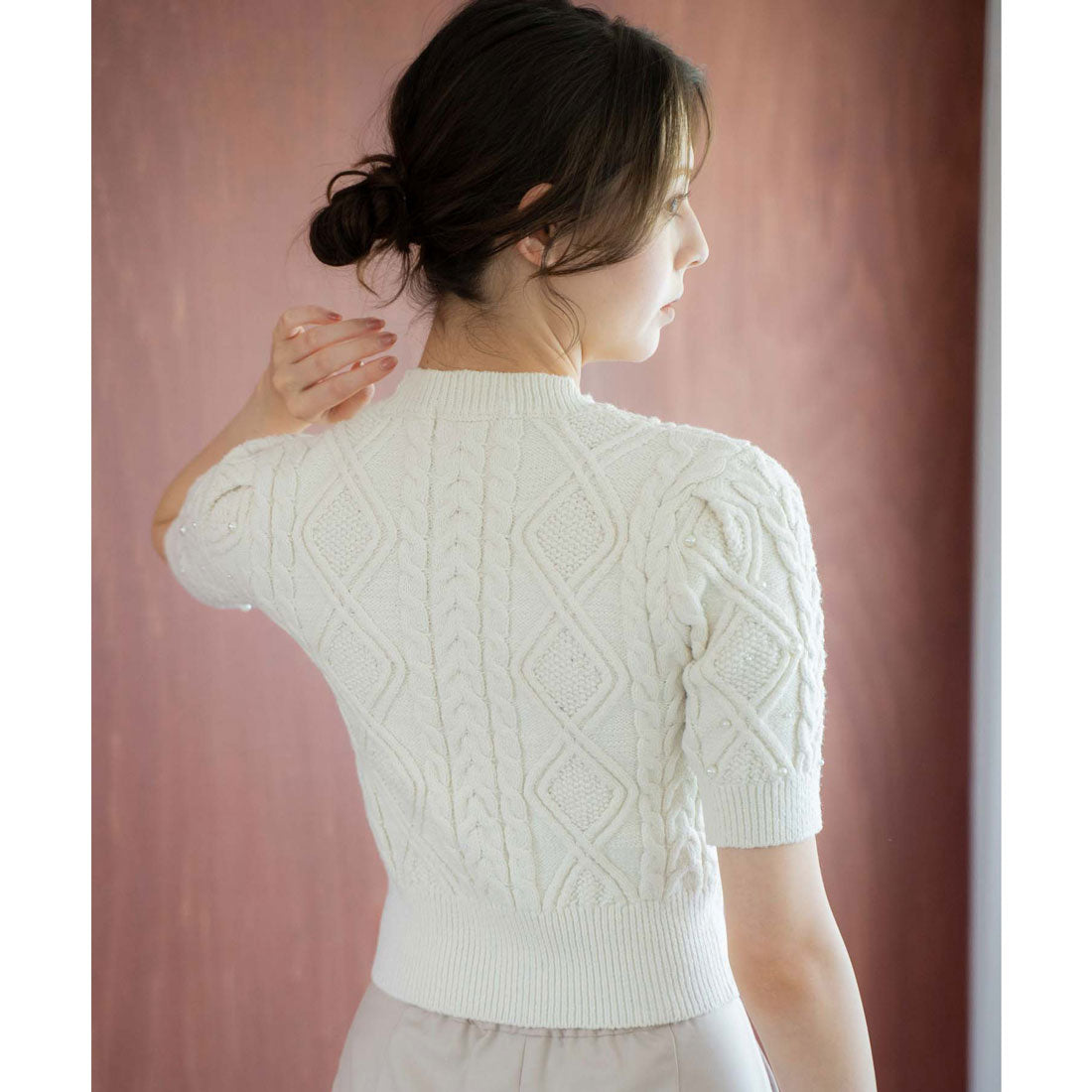 ノエラ NOELA ケーブルパールニット (オフホワイト) オフホワイト
