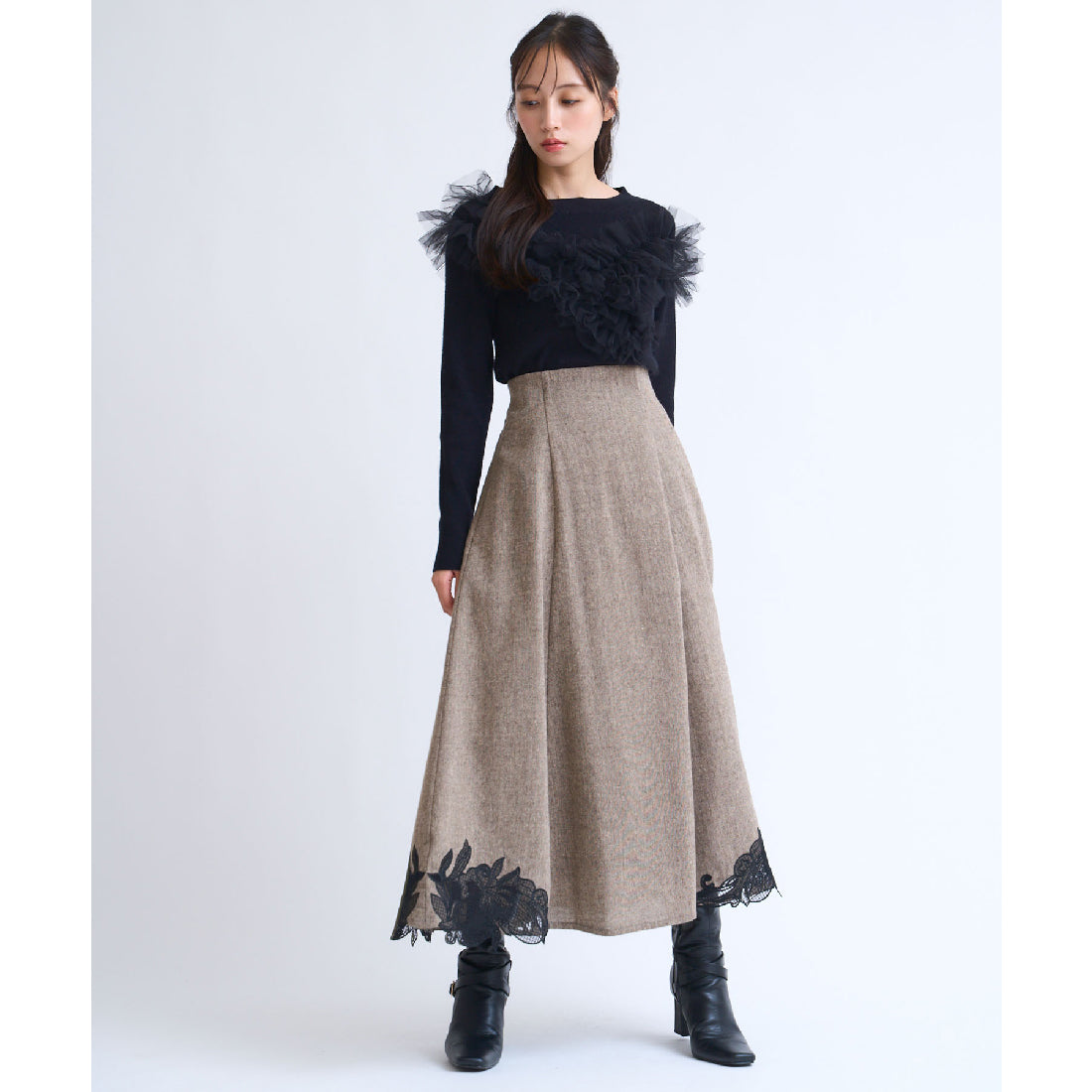 ノエラ NOELA カットワーク刺繍ツイードスカート (チャ) チャ