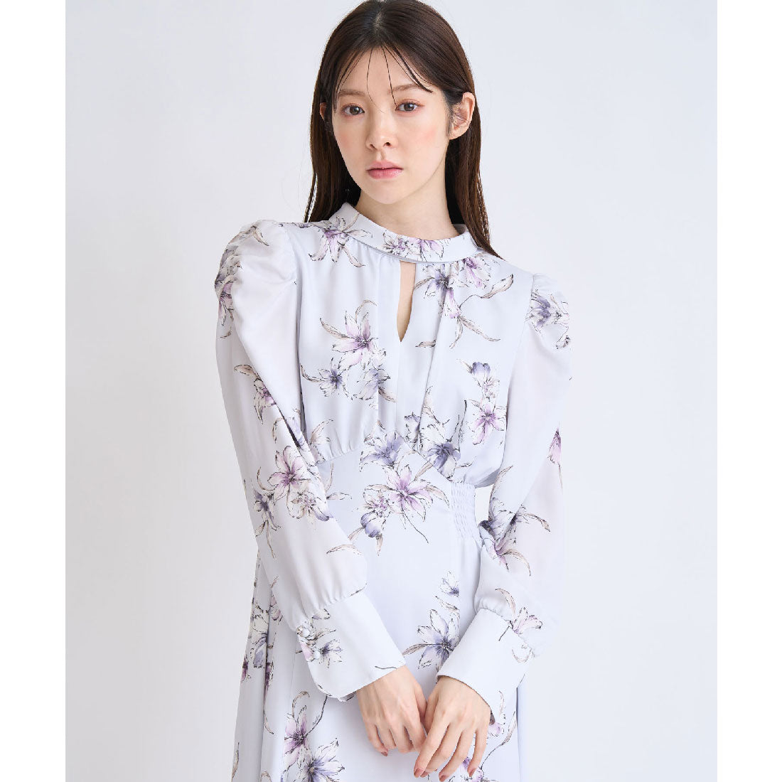 ノエラ NOELA 線描きフラワーワンピース (サックス) サックス