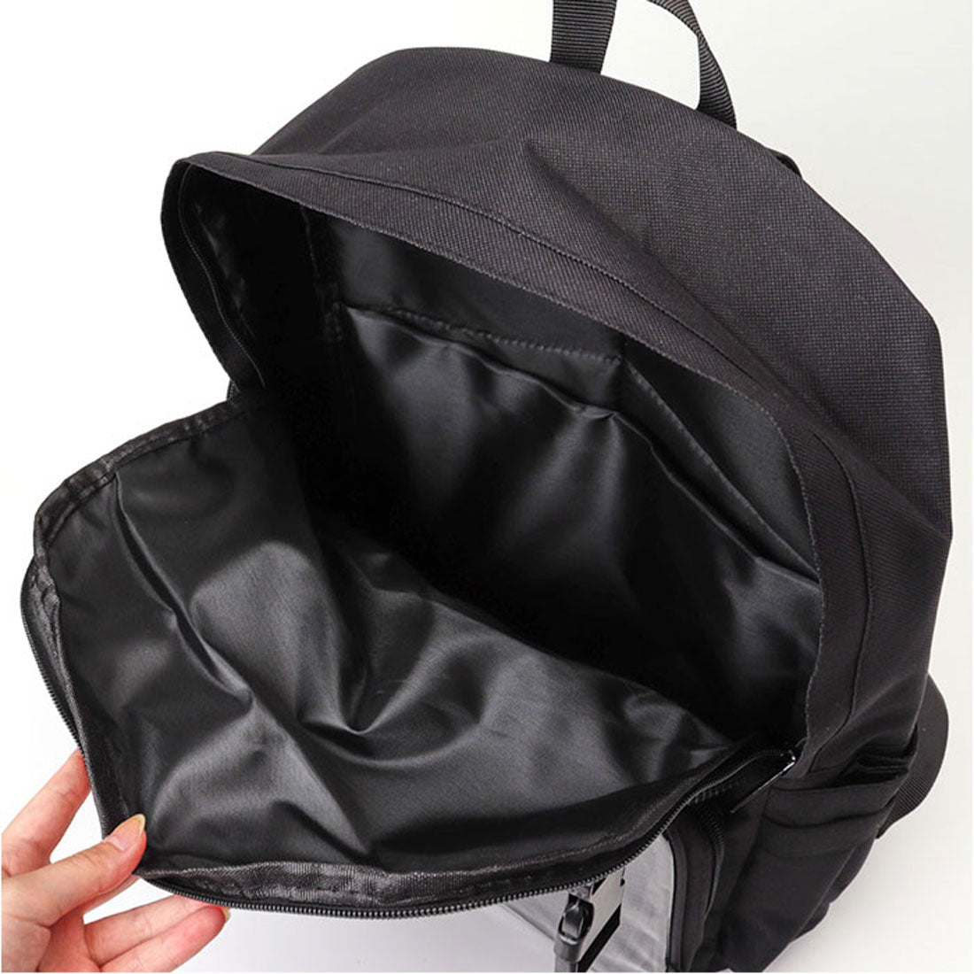 バックヤードファミリー BACKYARD FAMILY 痛バッグ リュック ボディバッグ 2way 大容量 (ブラック) ブラック
