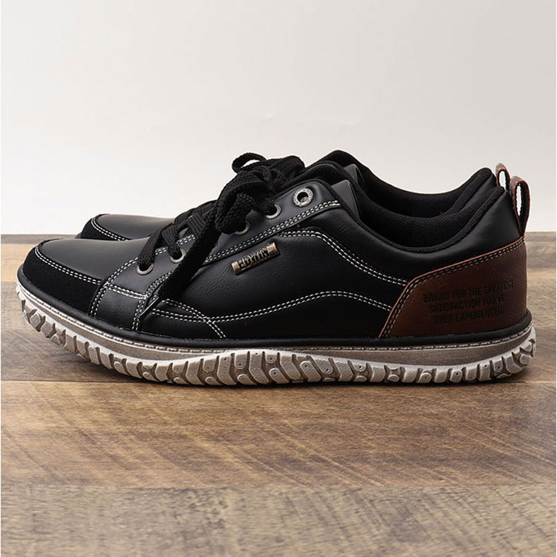 バックヤードファミリー BACKYARD FAMILY EDWIN メンズ 軽量・幅広スニーカー (BLACK) BLACK