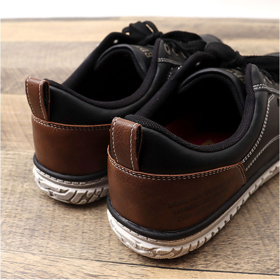 バックヤードファミリー BACKYARD FAMILY EDWIN メンズ 軽量・幅広スニーカー (BLACK) BLACK