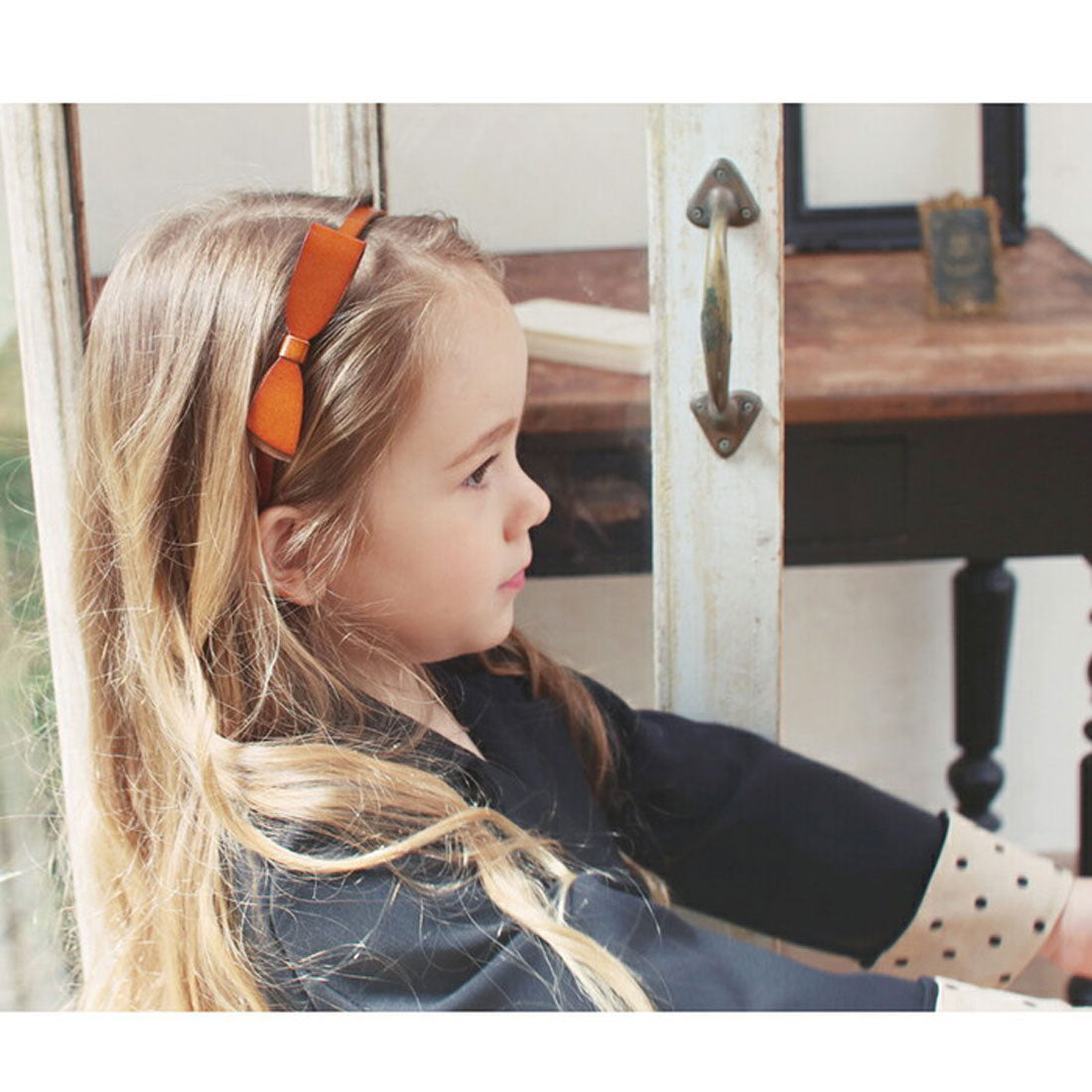 バックヤードファミリー BACKYARD FAMILY 本革リボンカチューシャ大 (オレンジ) オレンジ