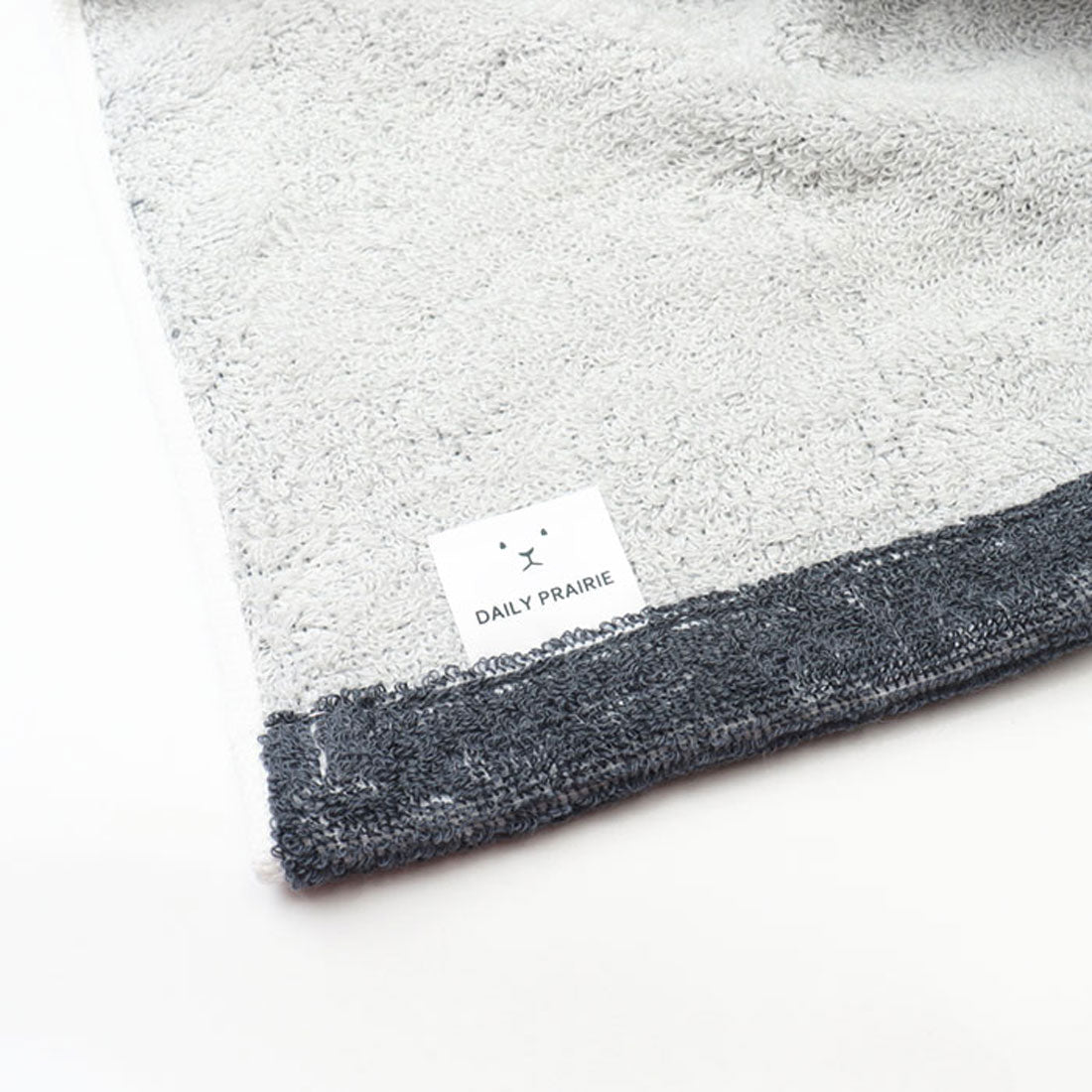 バックヤードファミリー BACKYARD FAMILY DAILY PRAIRIE リバーシブルフェイスタオル (ダークネイビー/グレー) ダークネイビー/グレー