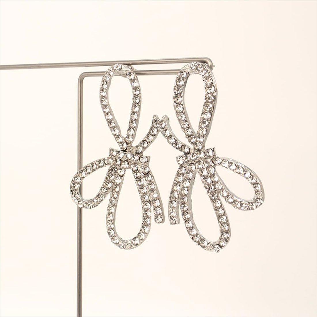 バックヤードファミリー BACKYARD FAMILY Ribbon Long ピアス (シルバー) シルバー