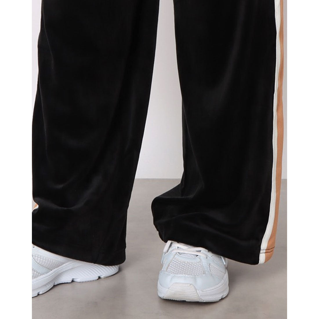 ニューエラ NEW ERA NEW ERA ニューエラ レディース ベロア トラック ロングパンツ MLB VELOUR TRCK PANT (NY ブラック) NY ブラック