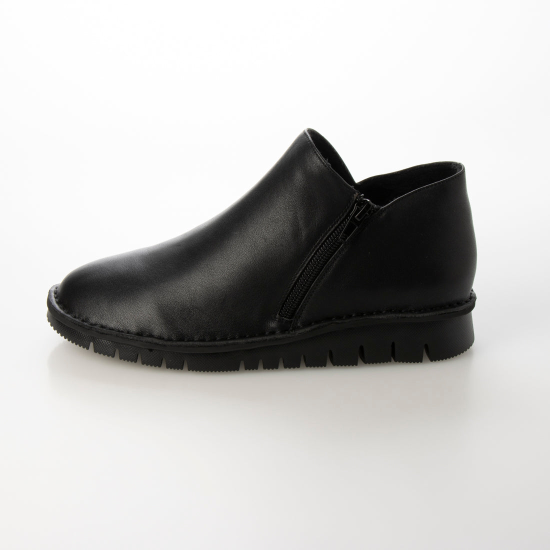 ノイエ ディフュージョン neue diffusion 【4E設計】軽量ショートブーツ/ND22653