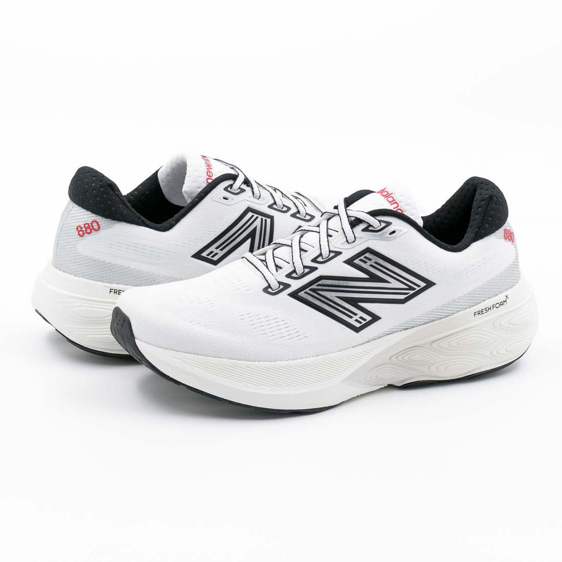 ニューバランス New Balance メンズ スニーカー FRESH FOAM X 880 v15 ウォーキング ランニング 疲れにくい 歩きやすい シンプル (ホワイト/ブラック(P15)) ホワイト/ブラック(P15)