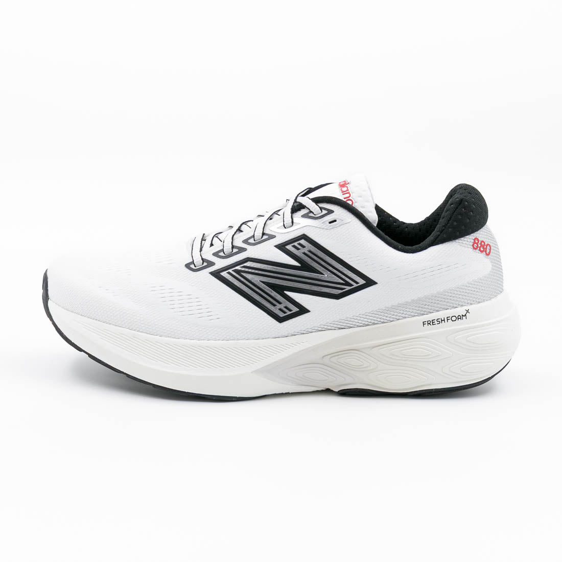 ニューバランス New Balance メンズ スニーカー FRESH FOAM X 880 v15 ウォーキング ランニング 疲れにくい 歩きやすい シンプル (ホワイト/ブラック(P15)) ホワイト/ブラック(P15)