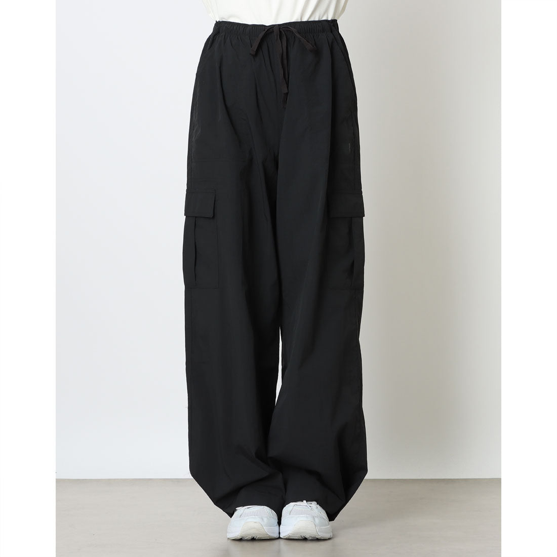 ニューバランス New Balance レディース ロングパンツ Woven Cargo Pant AWP53504 (ブラック) ブラック