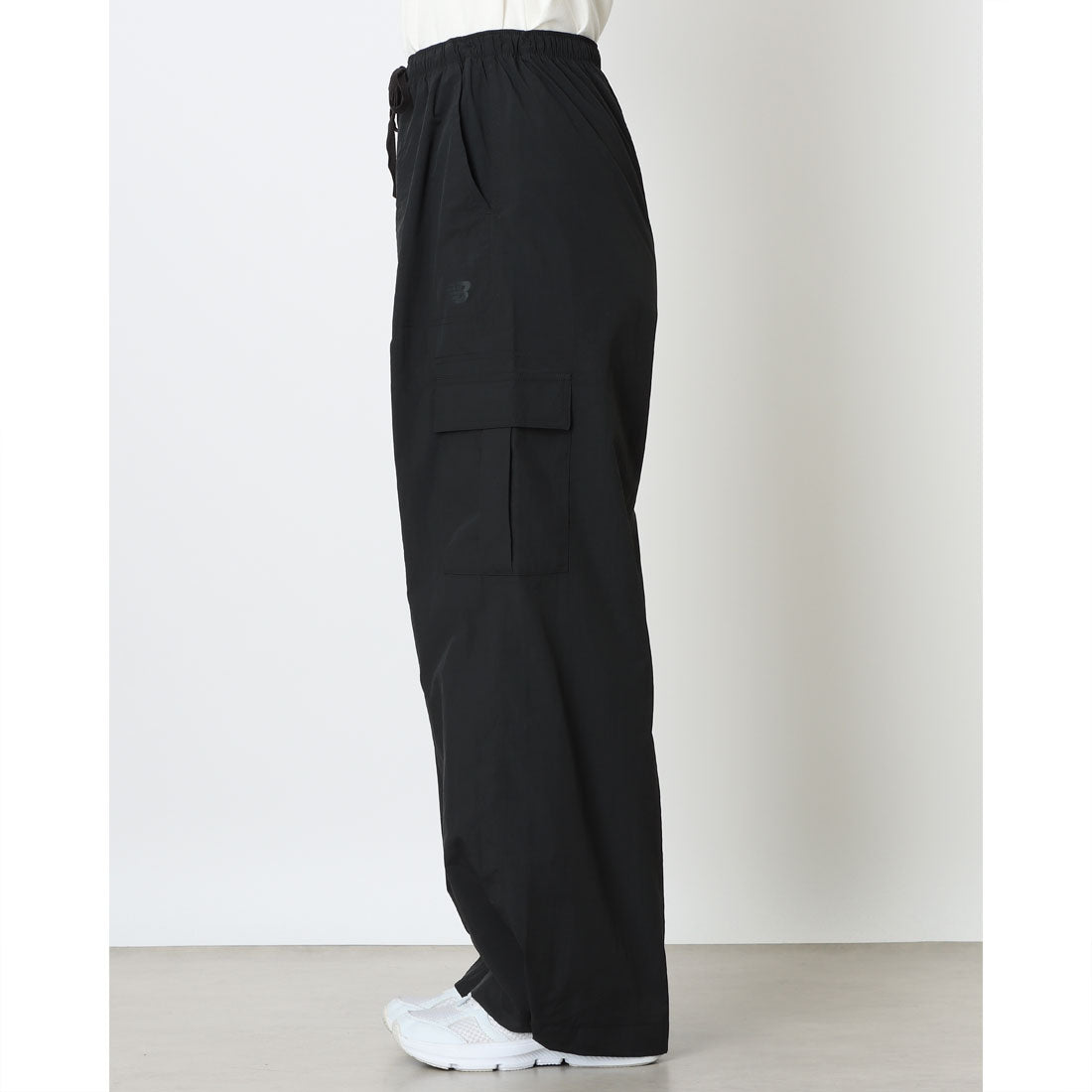ニューバランス New Balance レディース ロングパンツ Woven Cargo Pant AWP53504 (ブラック) ブラック