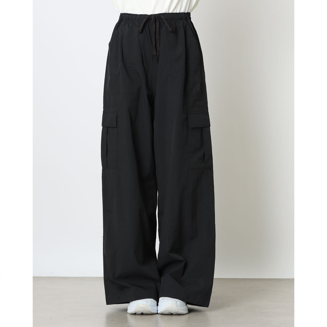 ニューバランス New Balance レディース ロングパンツ Woven Cargo Pant AWP53504 (ブラック) ブラック