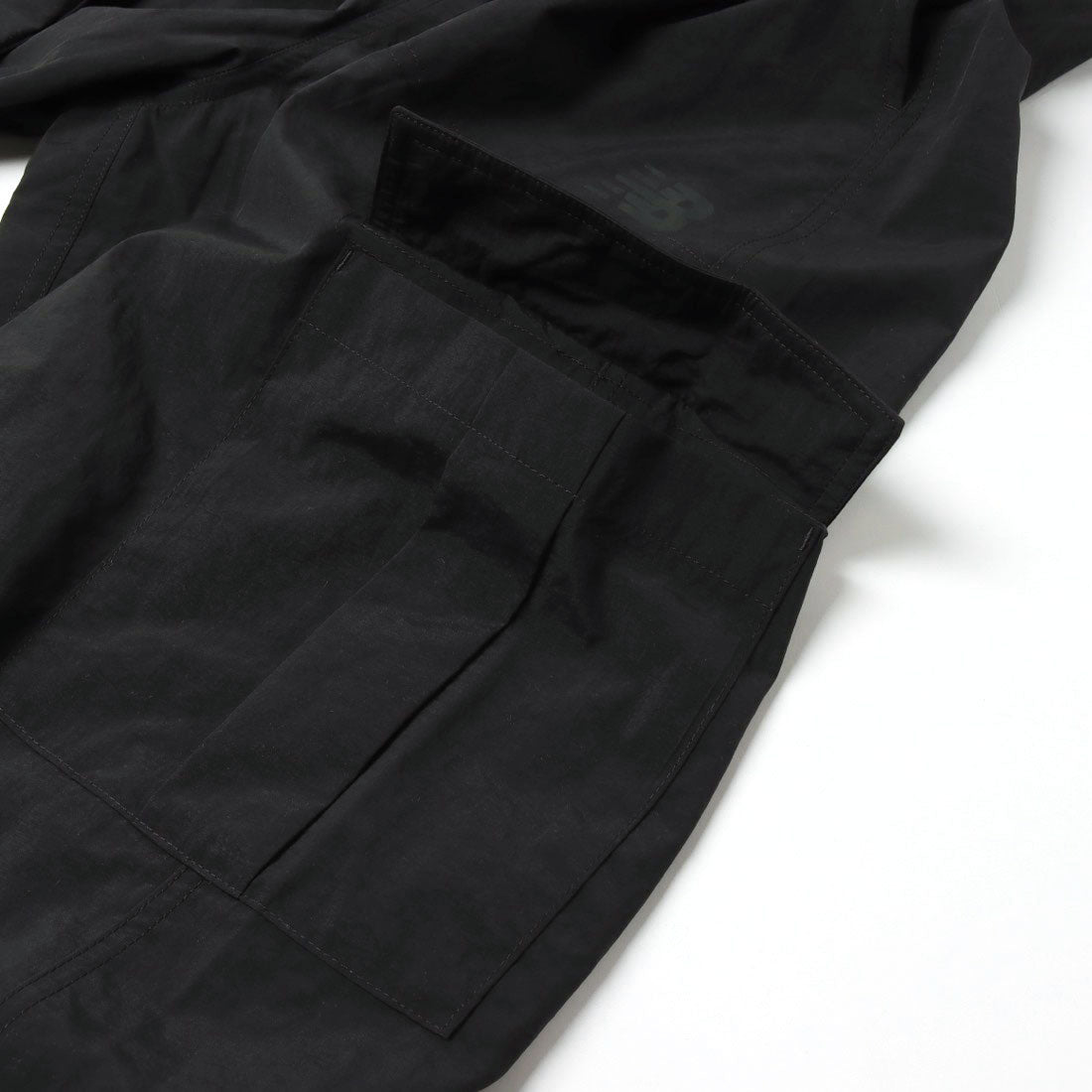 ニューバランス New Balance レディース ロングパンツ Woven Cargo Pant AWP53504 (ブラック) ブラック