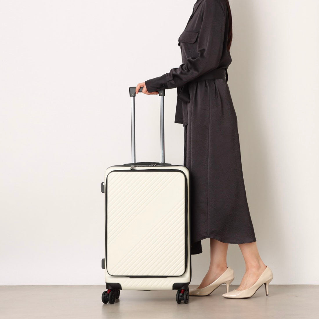 ネクストイノベーション NEXT INNOVATION マットフロントオープンキャリー (ホワイト) ホワイト