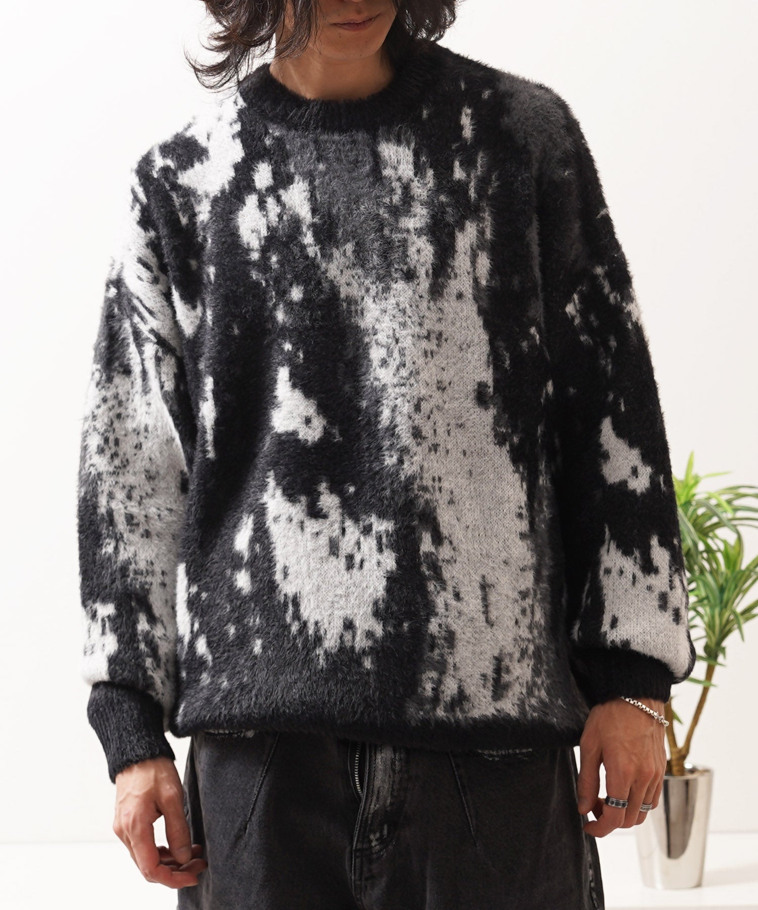ワンフォークロージング 1111clothing アブストラクト柄 シャギーニット (BLACK2) BLACK2