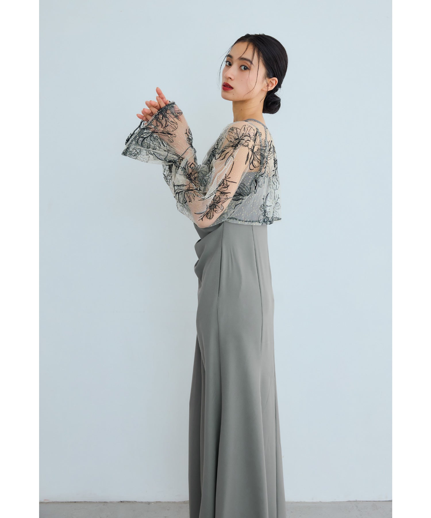 ニアナ niana Many wayゴールドフラワードレス 2点セット ボレロ キャミワンピース 結婚式 成人式 二次会 同窓会 入学式 卒業式 パーティードレス オケージョンドレス お呼ばれ (グレー) グレー