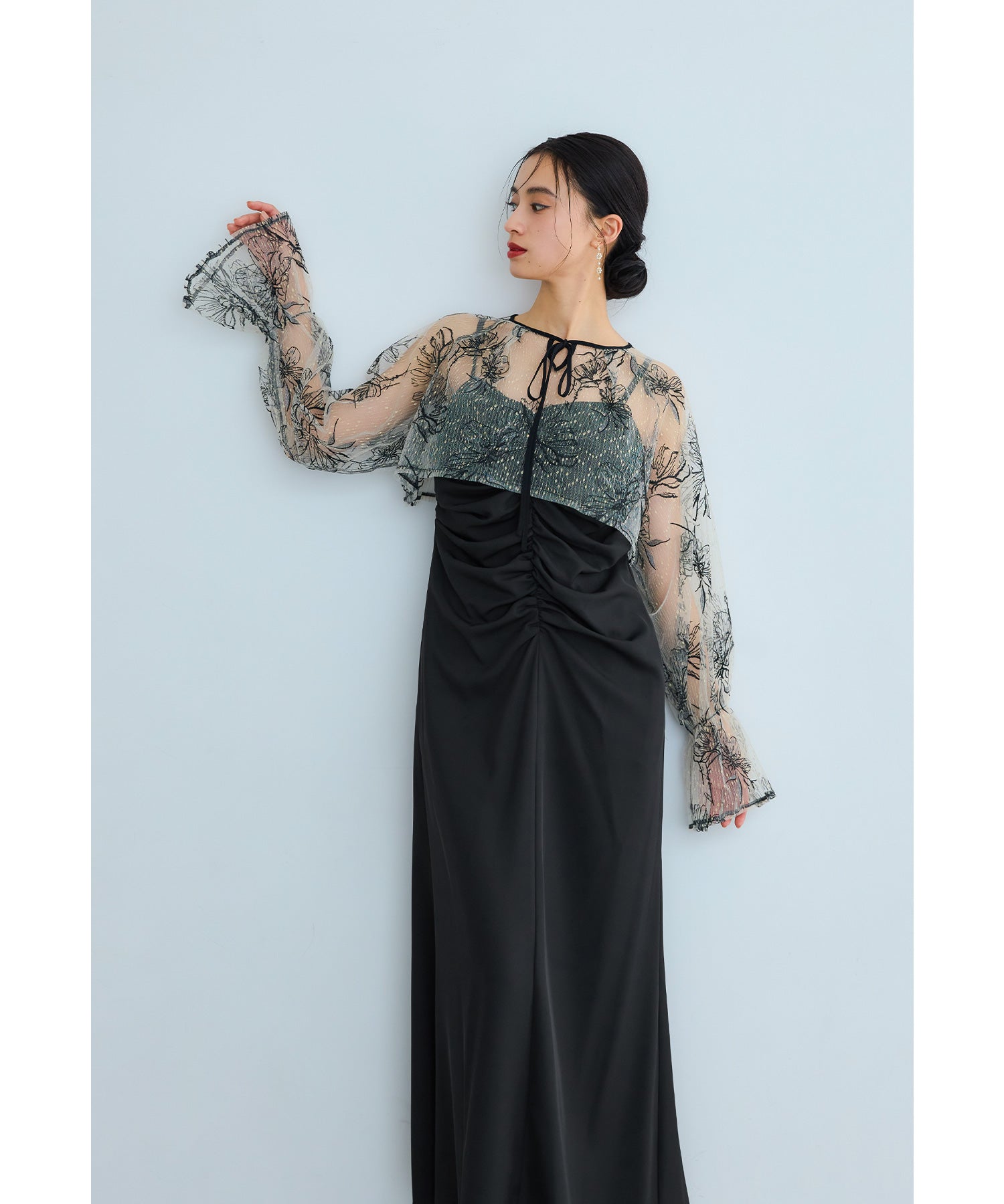 ニアナ niana Many wayゴールドフラワードレス 2点セット ボレロ キャミワンピース 結婚式 成人式 二次会 同窓会 入学式 卒業式 パーティードレス オケージョンドレス お呼ばれ (ブラック) ブラック