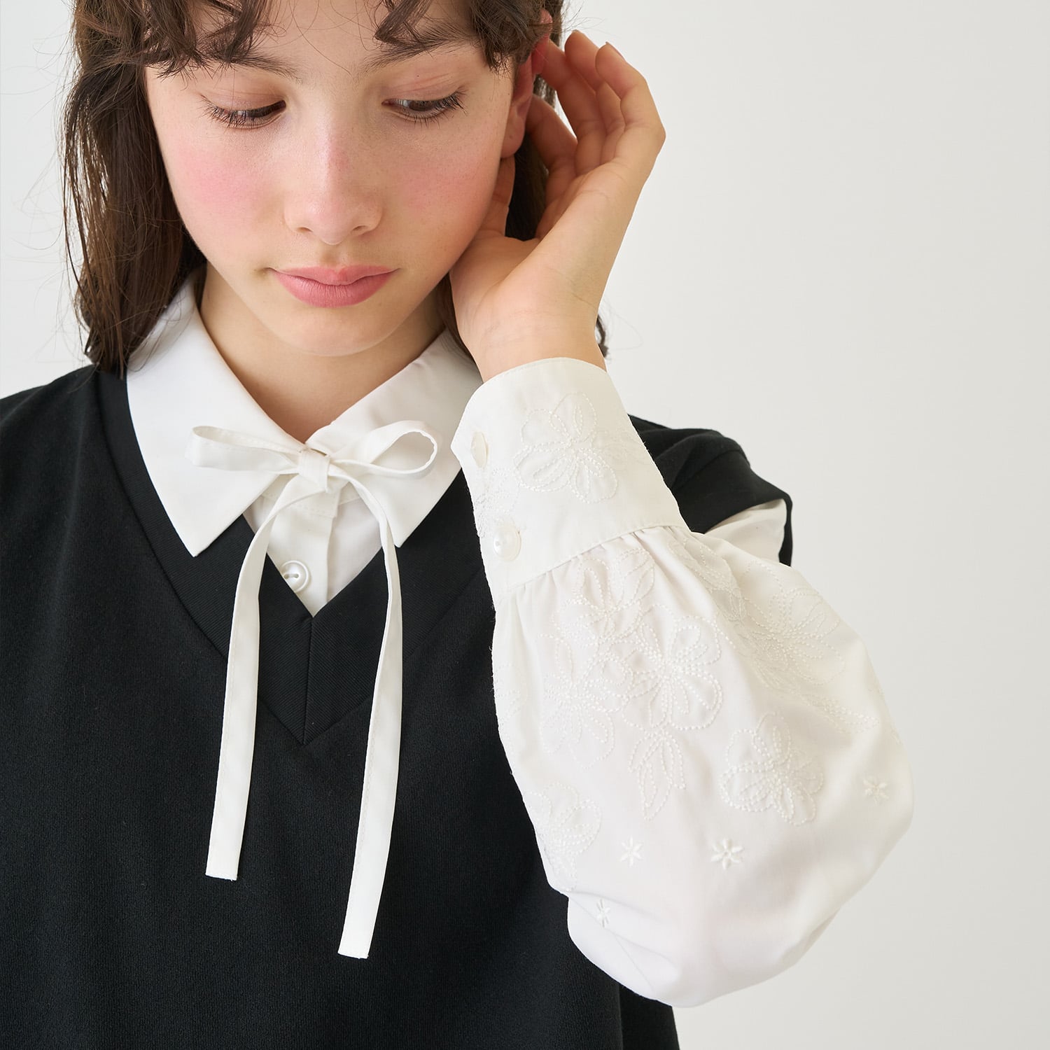 ポンポネットジュニア pom ponette junior カットソーベスト&刺しゅうブラウスセット (黒) 黒