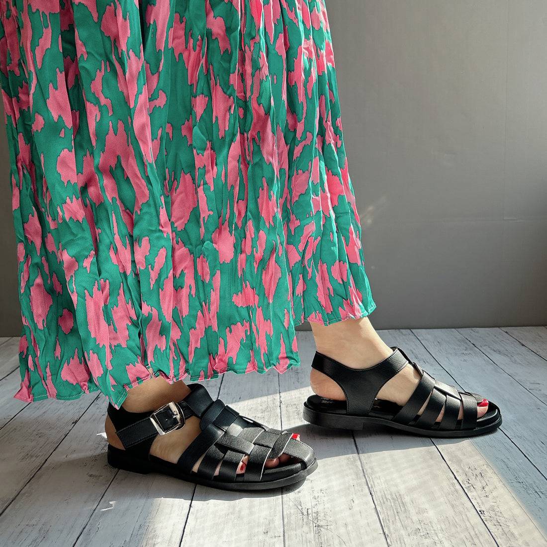 ヌーベル ヴォーグ リラックス Noubel Voug Relax メニーストラップグルカサンダル