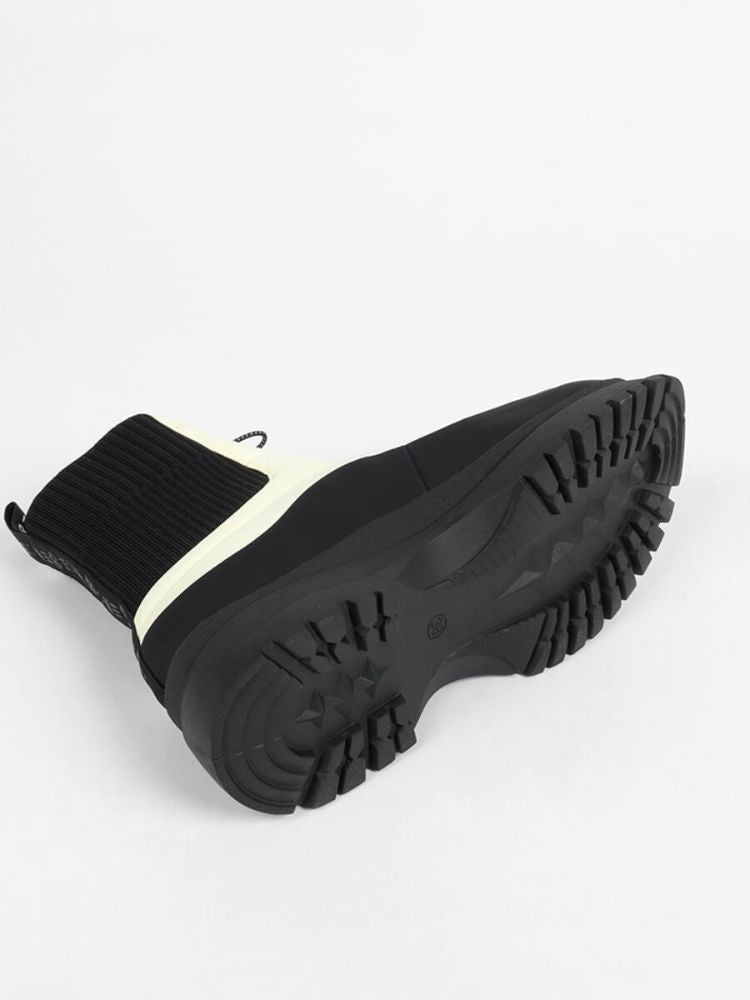 ヌエール nouer VEGE×nouer ハイブリッドスノーブーツ