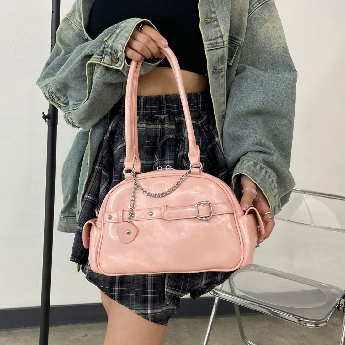 ノンヘッジ non-hedge チェーンハートチャーム付きミニボストンバッグ (ピンク) ピンク