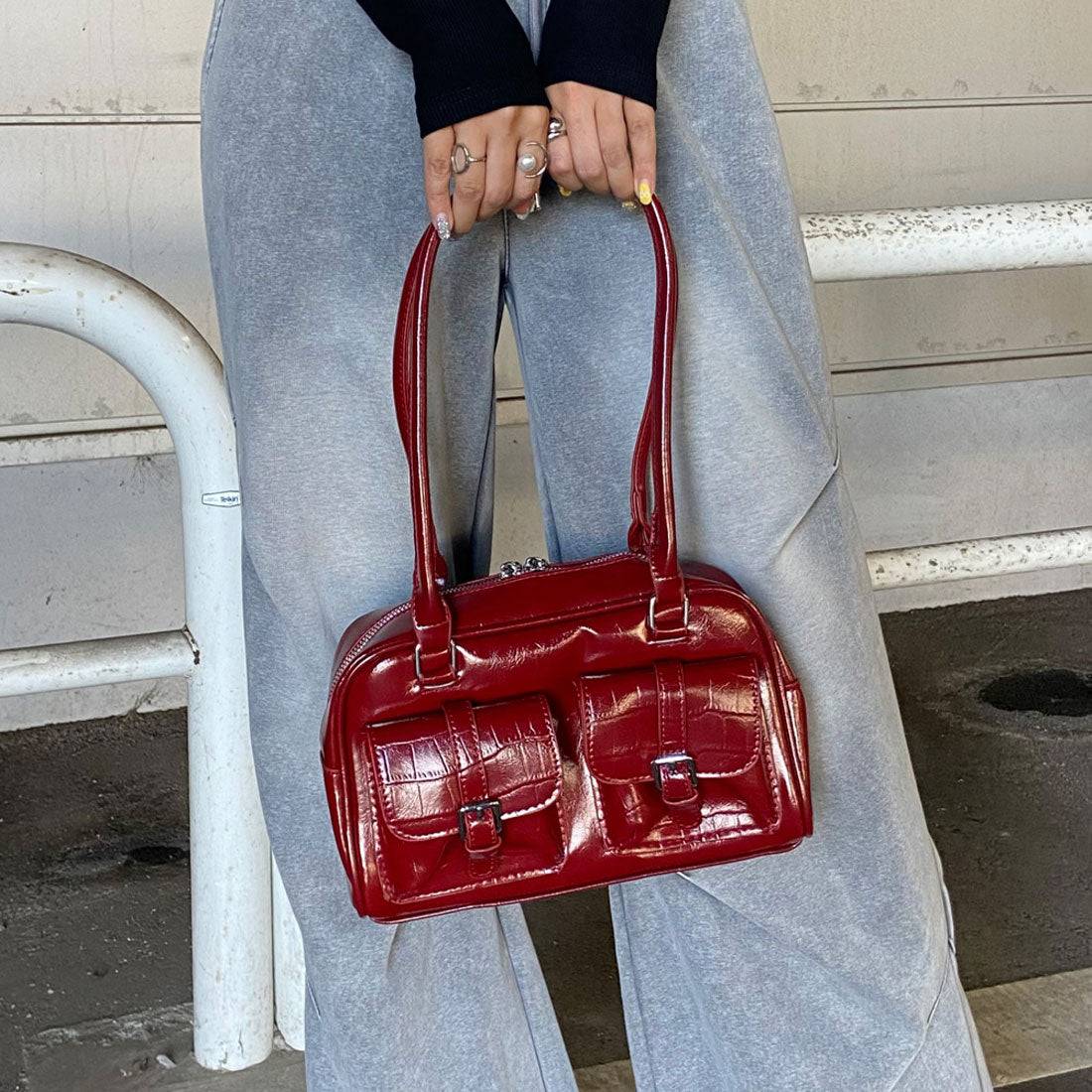 ノンヘッジ non-hedge 2ポケクロコ型押しボストンバッグ (ブラック) ブラック