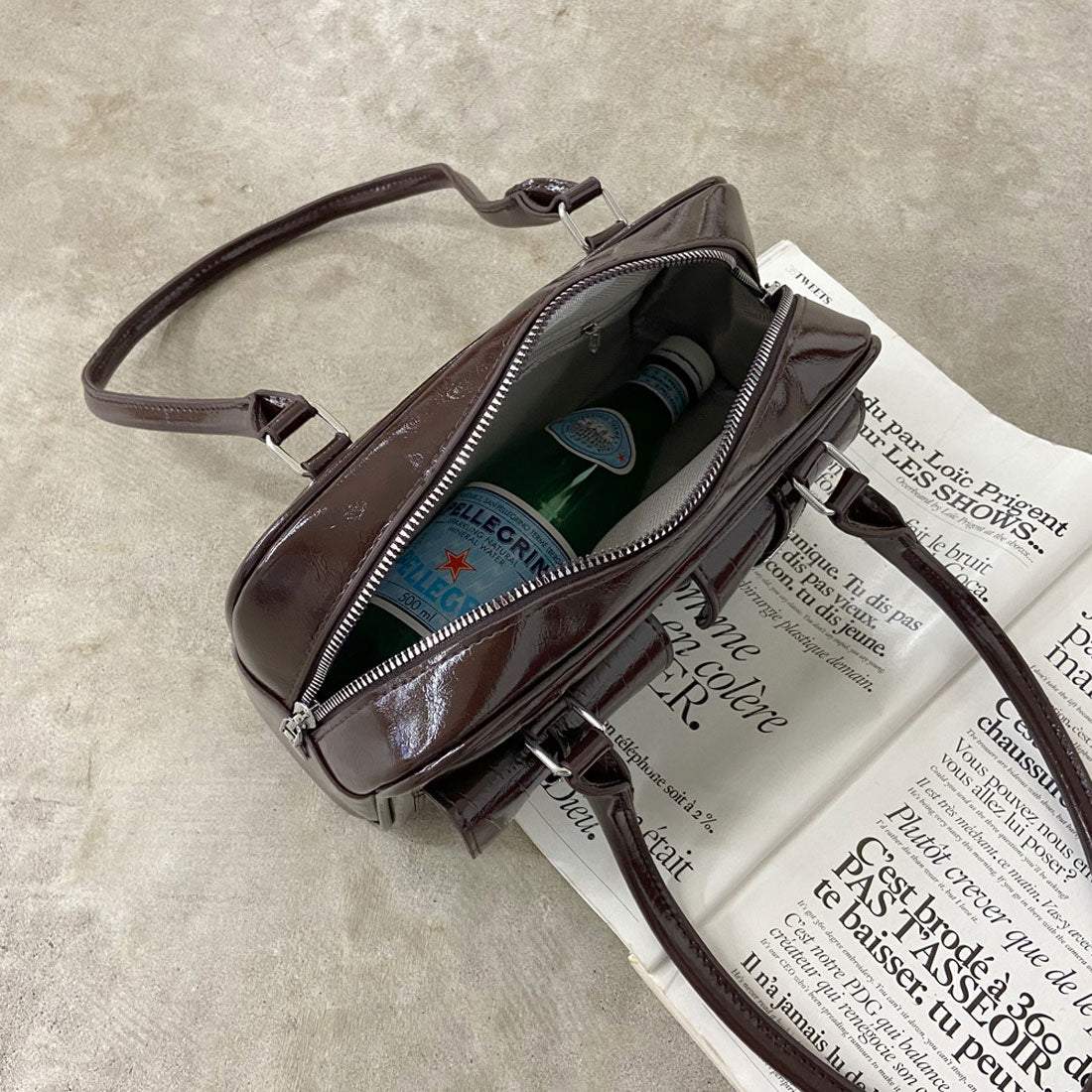 ノンヘッジ non-hedge 2ポケクロコ型押しボストンバッグ (ブラック) ブラック