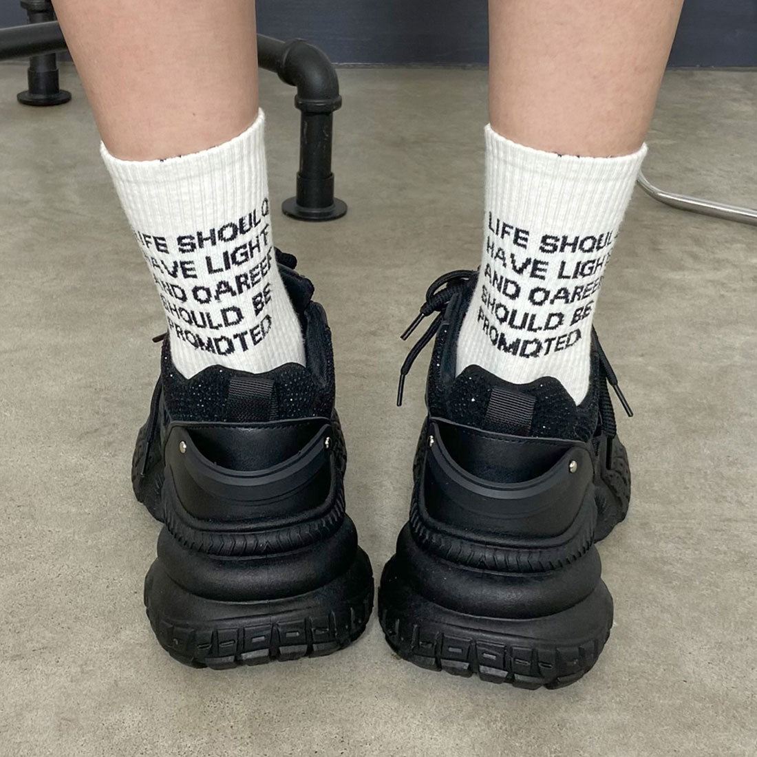 ノンヘッジ non-hedge ストーン厚底スニーカー (ブラック) ブラック