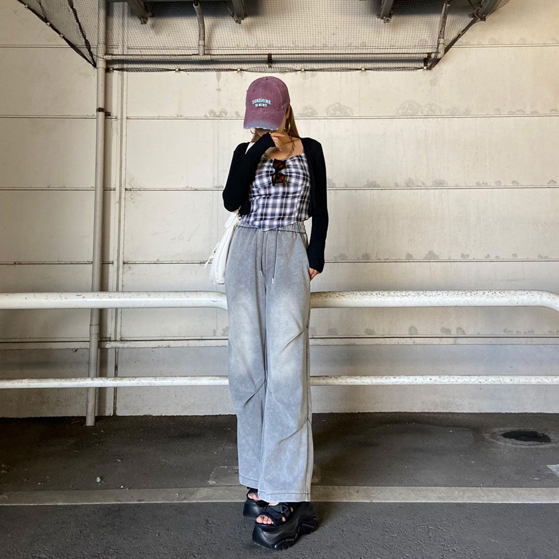 ノンヘッジ non-hedge ムラロゴ刺繍キャップ (ボルドー) ボルドー