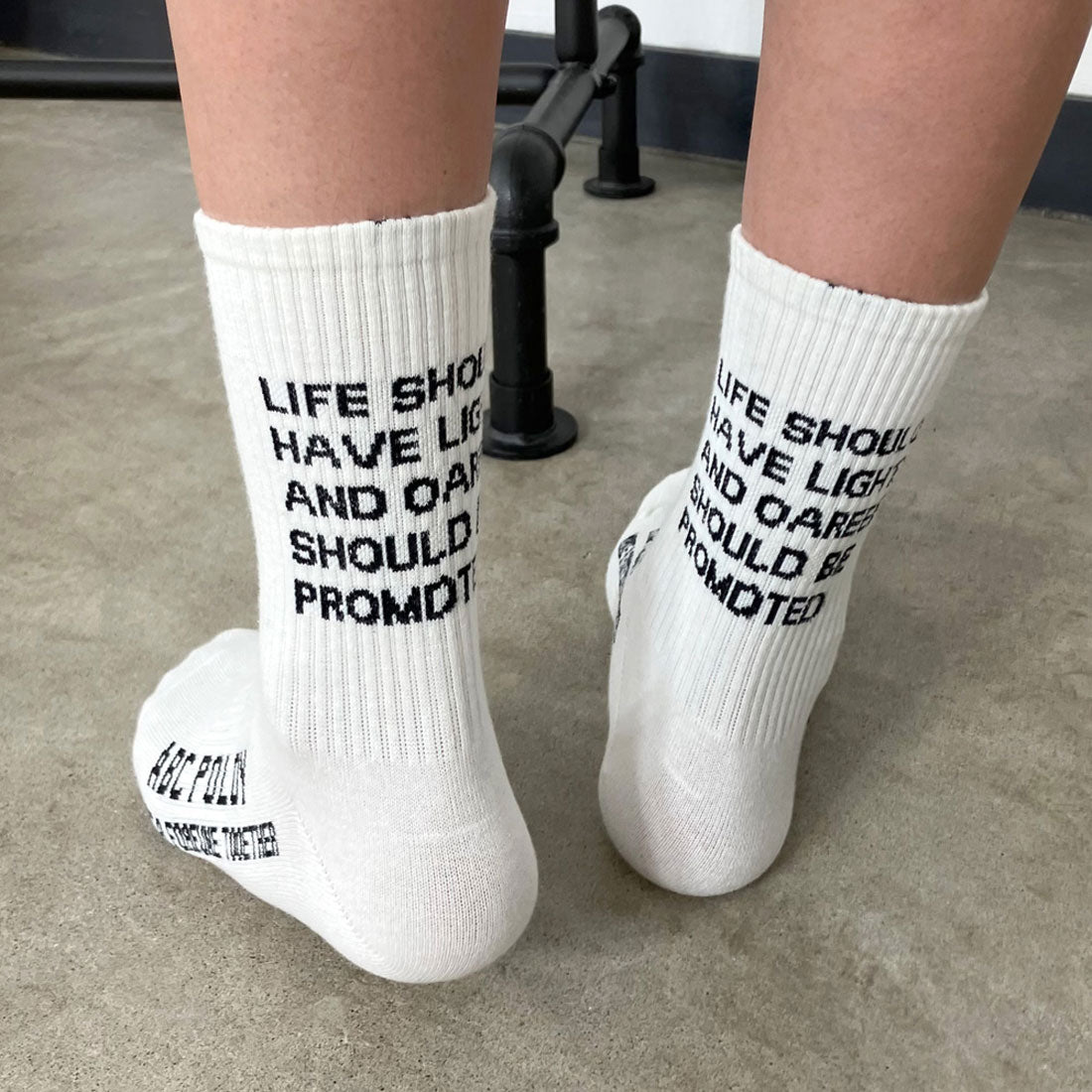 Non-Hedge Logo Socks
