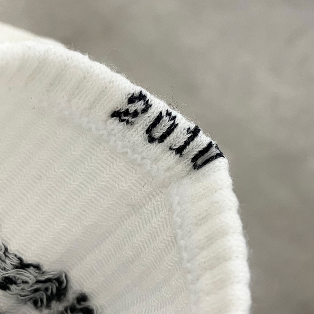Non-Hedge Logo Socks