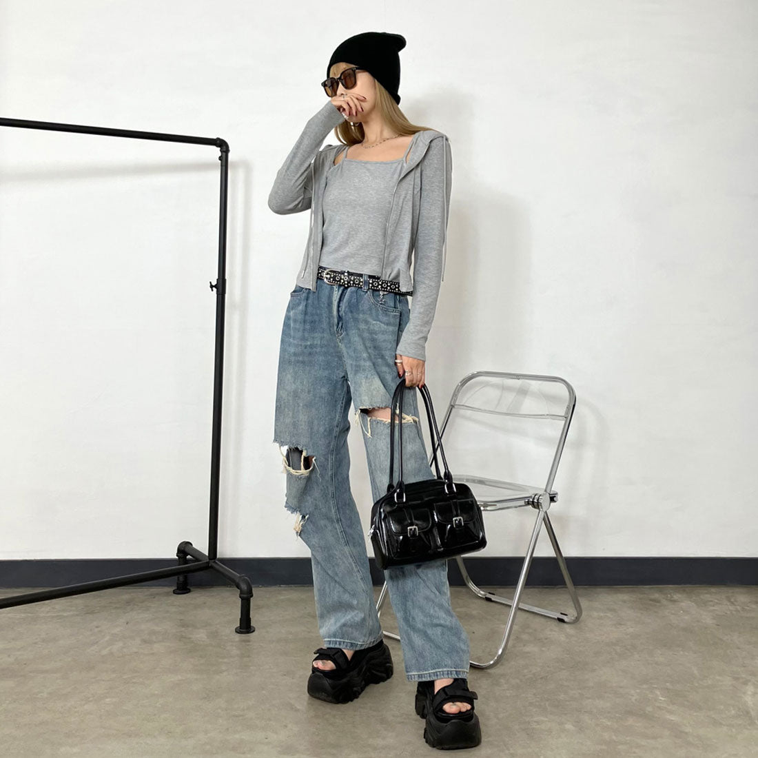 ノンヘッジ non-hedge ZIPフード・ストーンロゴキャミセット (ブラック) ブラック