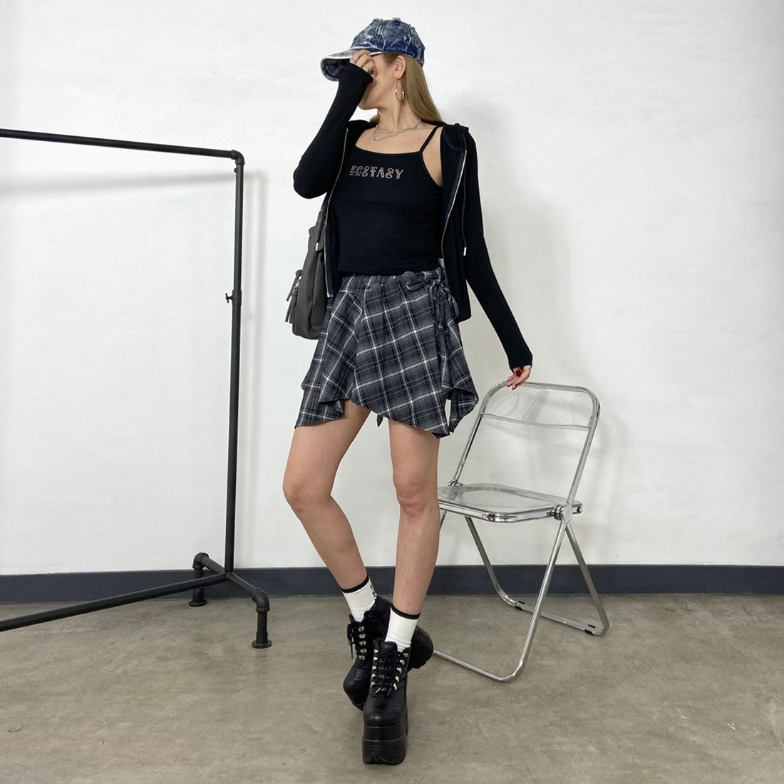 ノンヘッジ non-hedge ZIPフード・ストーンロゴキャミセット (ブラック) ブラック