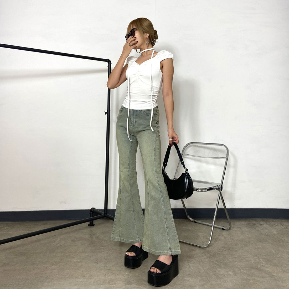 ノンヘッジ non-hedge 切替デニムフレアパンツ (ライトブルー) ライトブルー