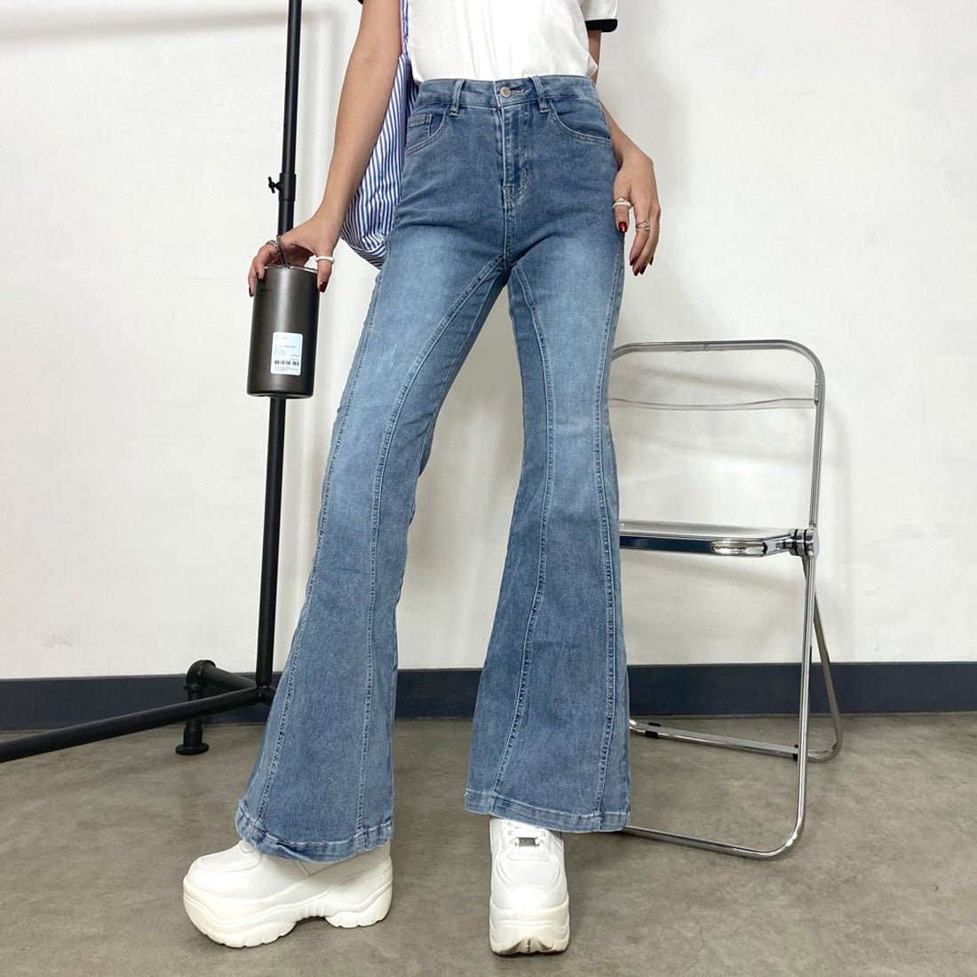 ノンヘッジ non-hedge 切替デニムフレアパンツ (ライトブルー) ライトブルー