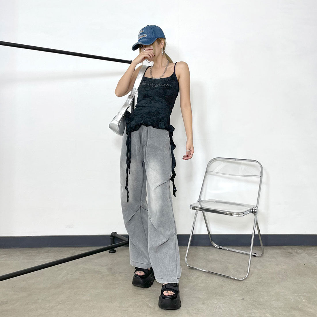 ノンヘッジ non-hedge ストーンロゴアシメトップス (チャコール) チャコール