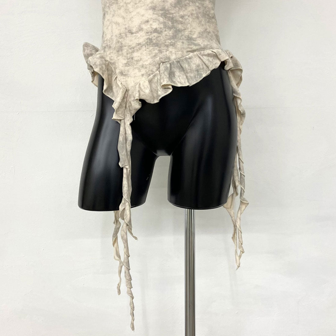 ノンヘッジ non-hedge ストーンロゴアシメトップス (チャコール) チャコール