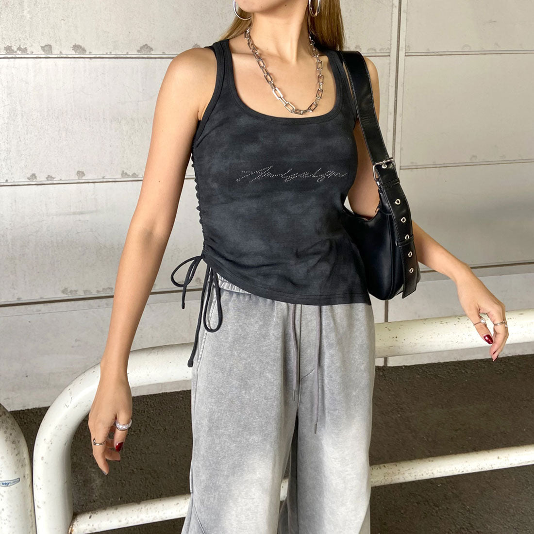 ノンヘッジ non-hedge ストーンロゴサイドドロストタンクトップ (チャコール) チャコール