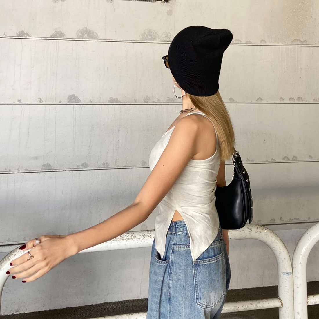 ノンヘッジ non-hedge ストーンロゴサイドドロストタンクトップ (チャコール) チャコール