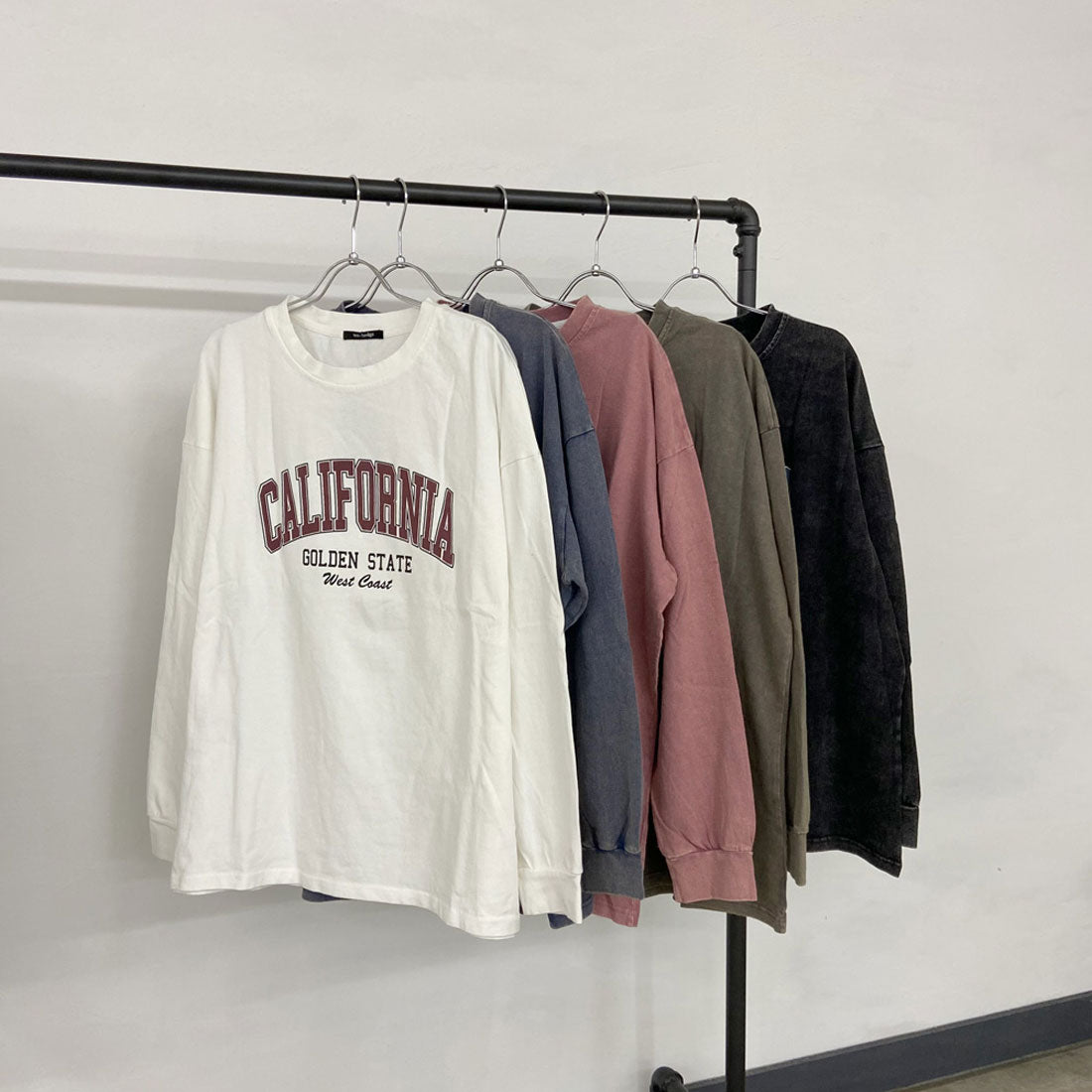 ノンヘッジ non-hedge ブリーチロゴビッグTシャツ (チャコール) チャコール